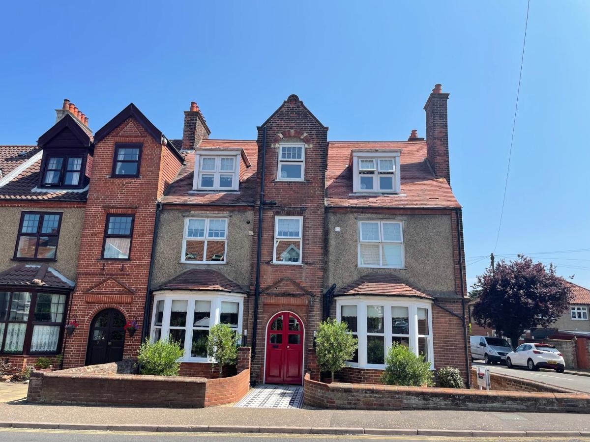 לינה וארוחת בוקר שרינגהאם Holway House מראה חיצוני תמונה